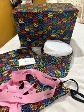 Gucci Unisex Multicolor GG Logo Visor Hat with Pink Ribbon
